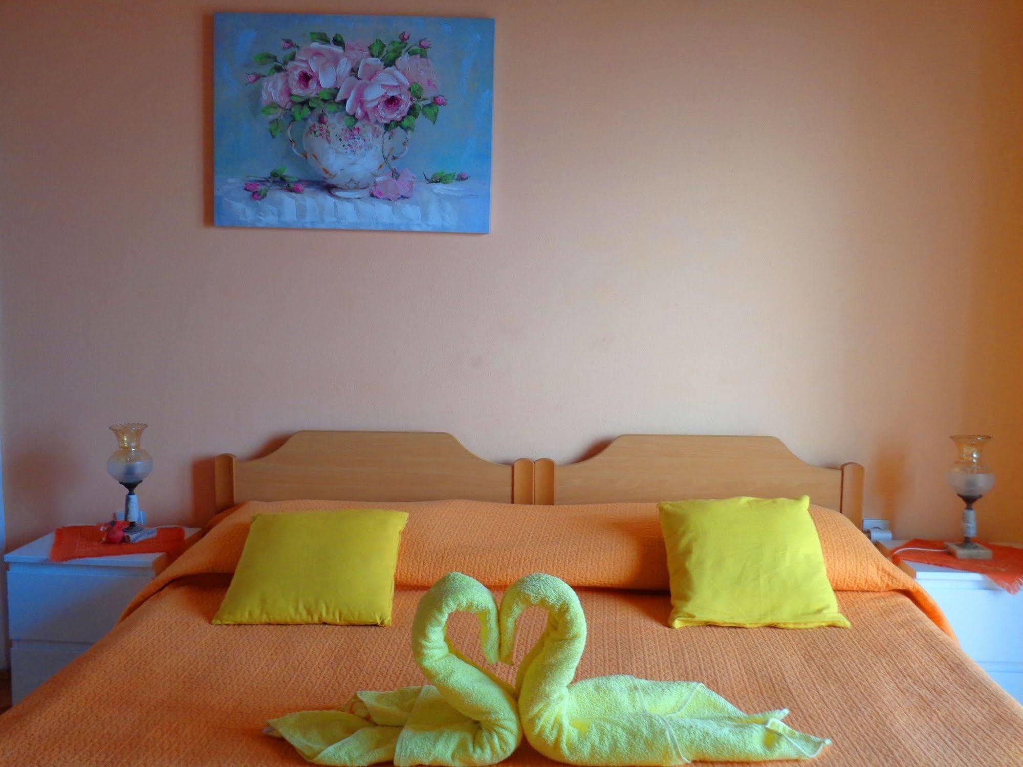 Hostel Villa Zorana Hvar Town Esterno foto