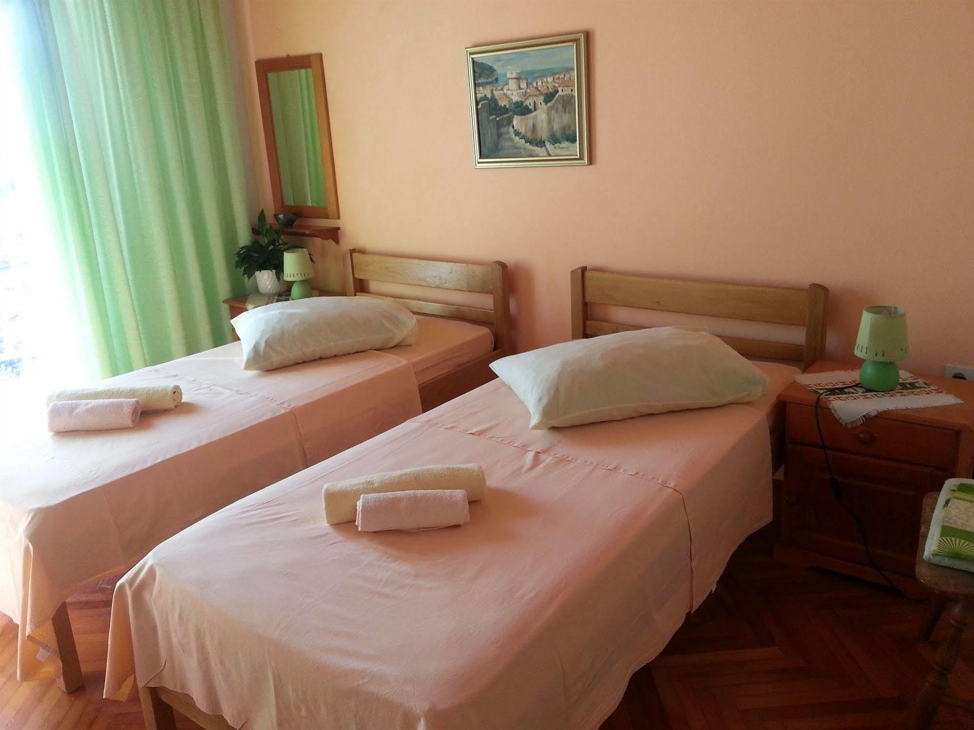 Hostel Villa Zorana Hvar Town Esterno foto